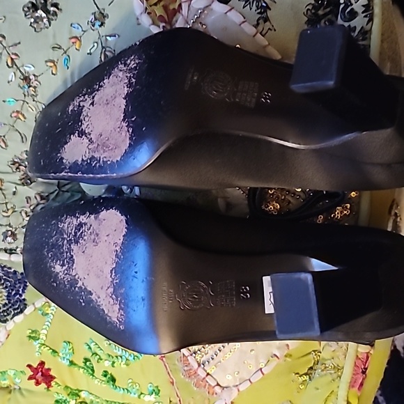 David Aaron Vintage Like New Collection Blk Square Toe Velcro Ankle Strap Pump - Picture 5 of 6